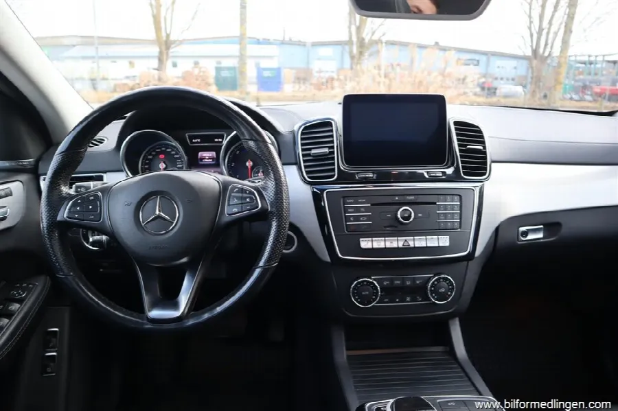 Mercedes-Benz GLE 350 d 4Matic 258hk Aut Panorama Harman/kardon Navi Drag Svensk, bild 5 av 12