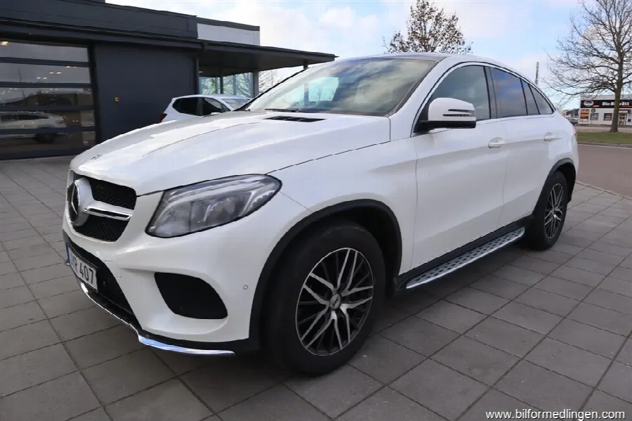 Mercedes-Benz GLE 350 d 4Matic 258hk Aut Panorama Harman/kardon Navi Drag Svensk, bild 2 av 12