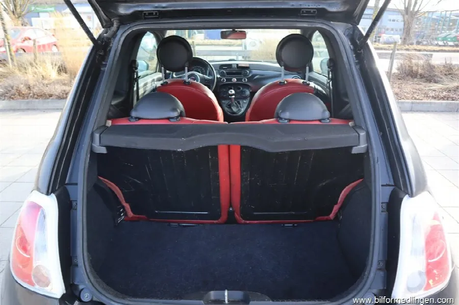 Fiat 500 1.4 16V FWD 100hk Skinn Svensksåld, bild 11 av 12