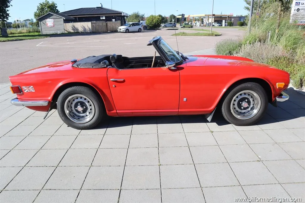 Triumph TR6 2.5 Skinnklädsel, bild 2 av 12