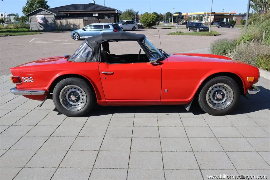 Triumph TR6 2.5 Skinnklädsel, bild 8 av 12