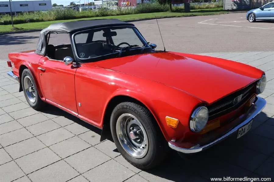Triumph TR6 2.5 Skinnklädsel, bild 7 av 12