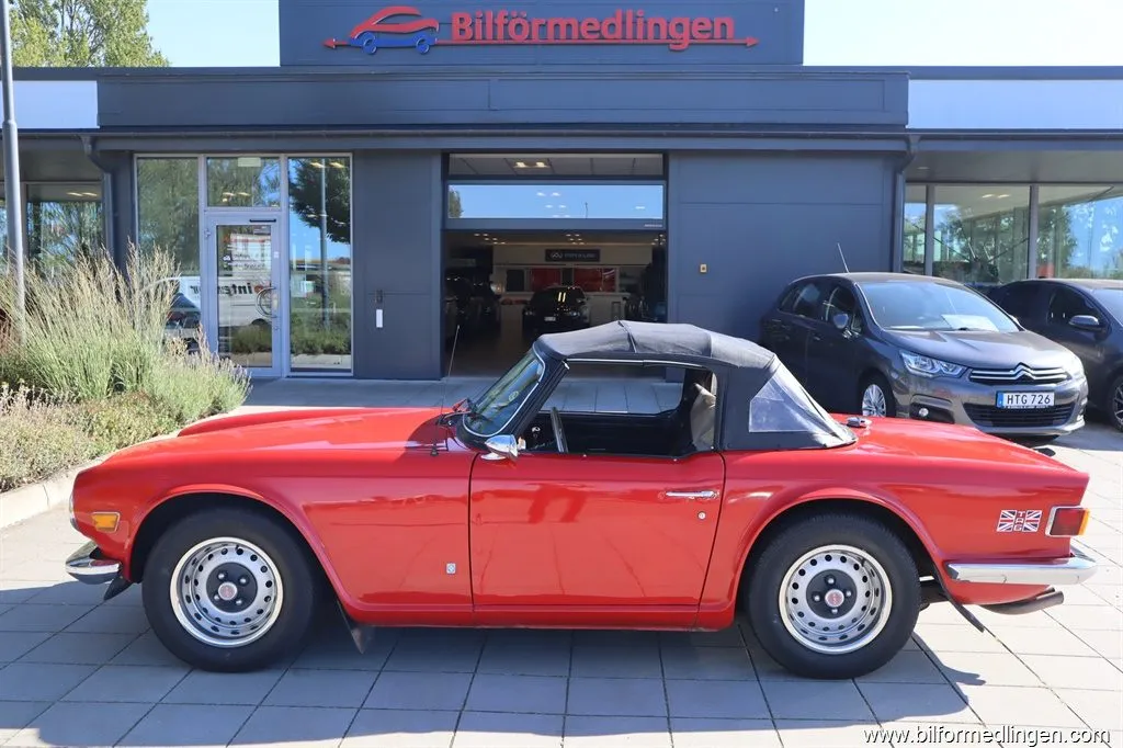 Triumph TR6 2.5 Skinnklädsel, bild 6 av 12