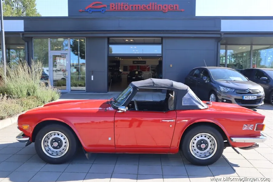 Triumph TR6 2.5 Skinnklädsel, bild 6 av 12