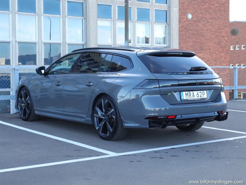 Peugeot 508 Hybrid4 PSE SW 360hk Plug-in Pano Focal 360, bild 3 av 12