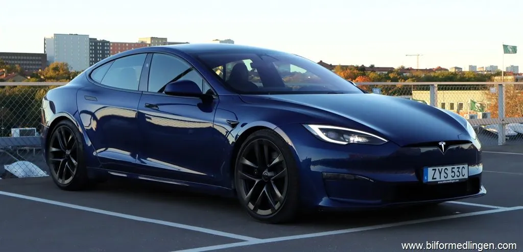 Tesla Model S Long Range AWD 685hk FSD Insane Moms, bild 2 av 12