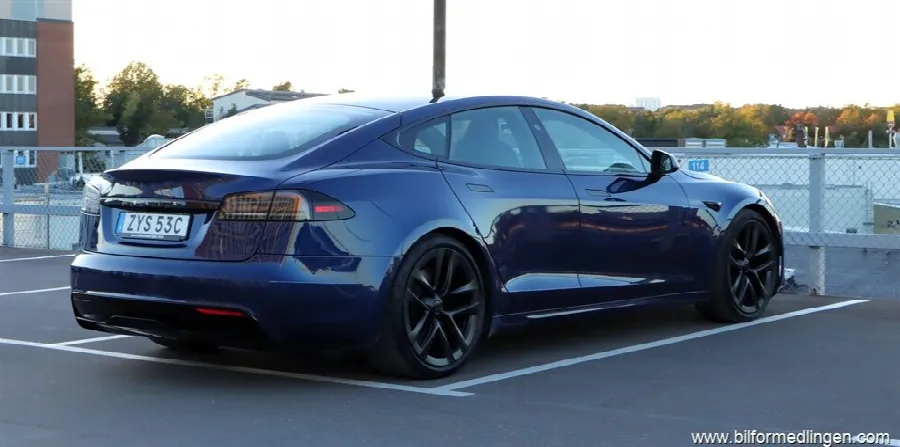 Tesla Model S Long Range AWD 685hk FSD Insane Moms, bild 4 av 12
