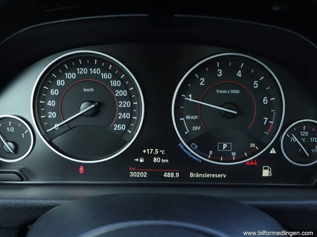 BMW 330 i xDrive GT 252hk M-sport HUD H/K Pano, bild 9 av 12