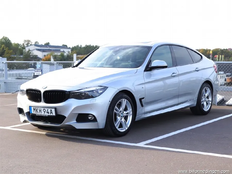 BMW 330 i xDrive GT 252hk M-sport HUD H/K Pano, bild 1 av 12