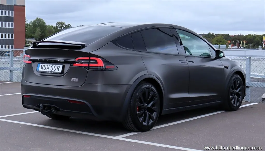 Tesla Model X Plaid AWD 1020hk S/V-hjul 1 ägare Moms, bild 3 av 12