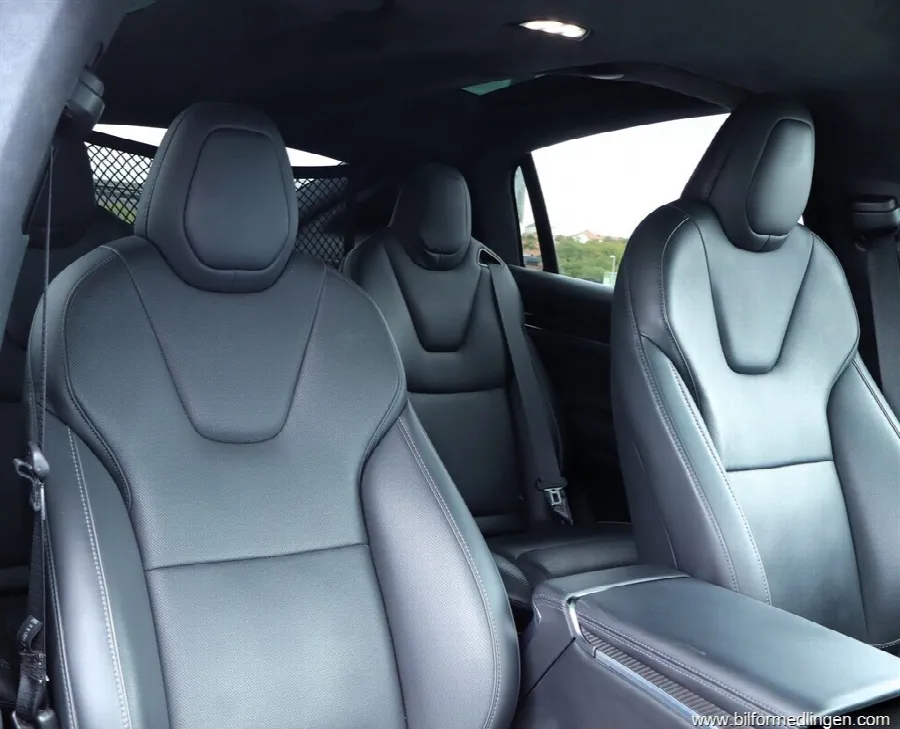 Tesla Model X Plaid AWD 1020hk S/V-hjul 1 ägare Moms, bild 6 av 12