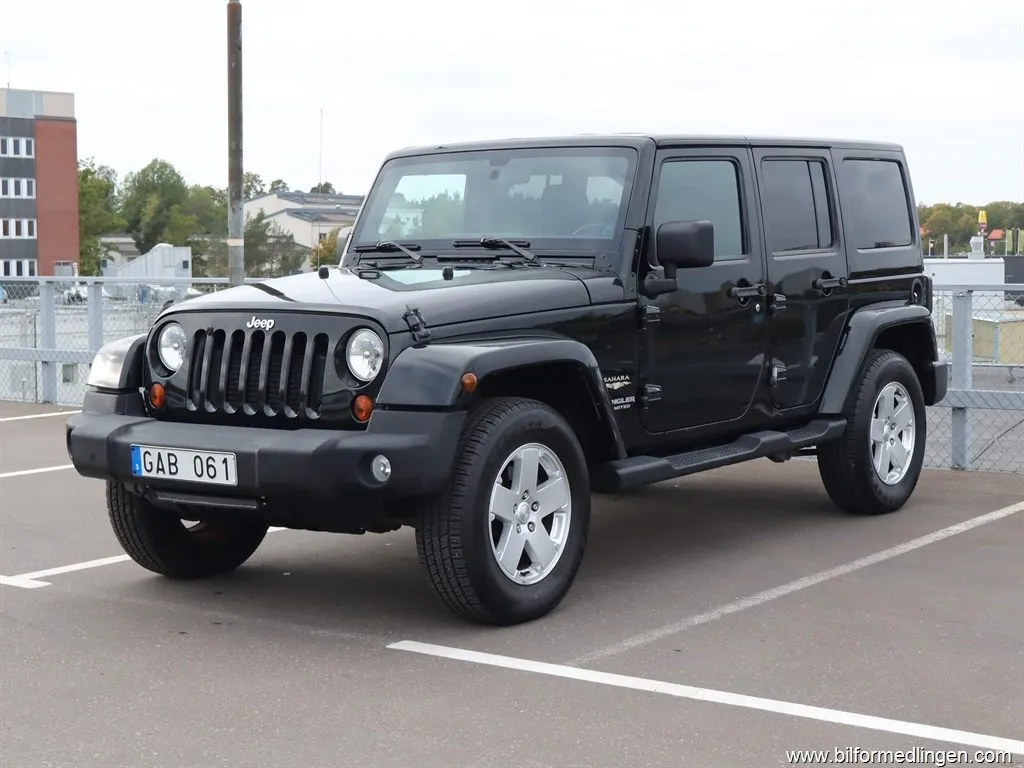 Jeep Wrangler 2.8 4WD 4-door Unlimited 200hk S/V-Hjul Drag, bild 1 av 12