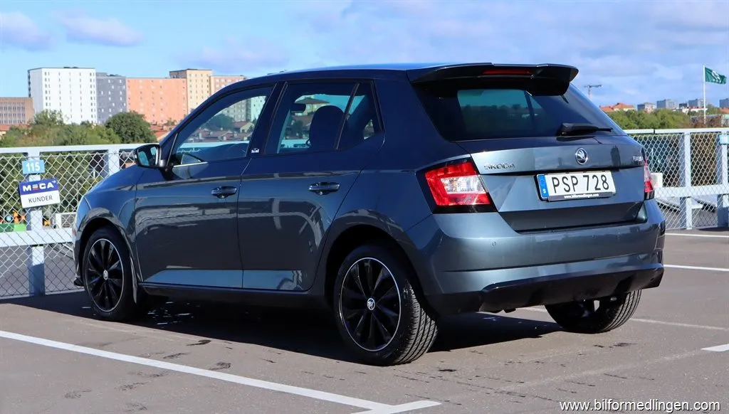 Skoda Fabia 1.2 TSI Monte Carlo Automat Navi Panorama, bild 4 av 12