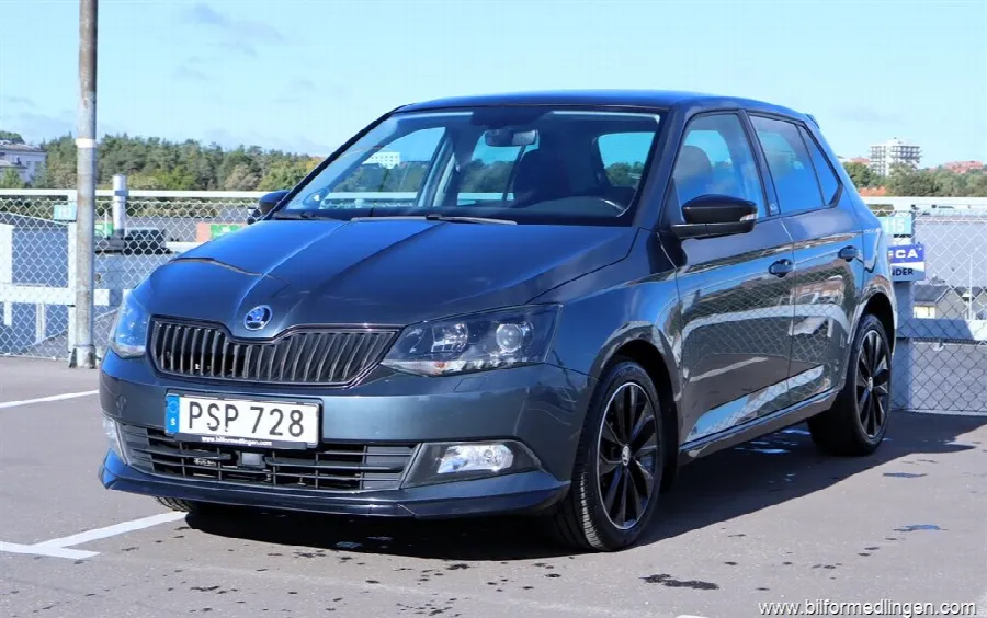Skoda Fabia 1.2 TSI Monte Carlo Automat Navi Panorama, bild 2 av 12