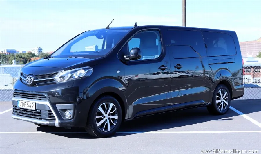 Toyota ProAce Verso 2.0 D-4D Värmare 8-sits Läder Automat, bild 1 av 12