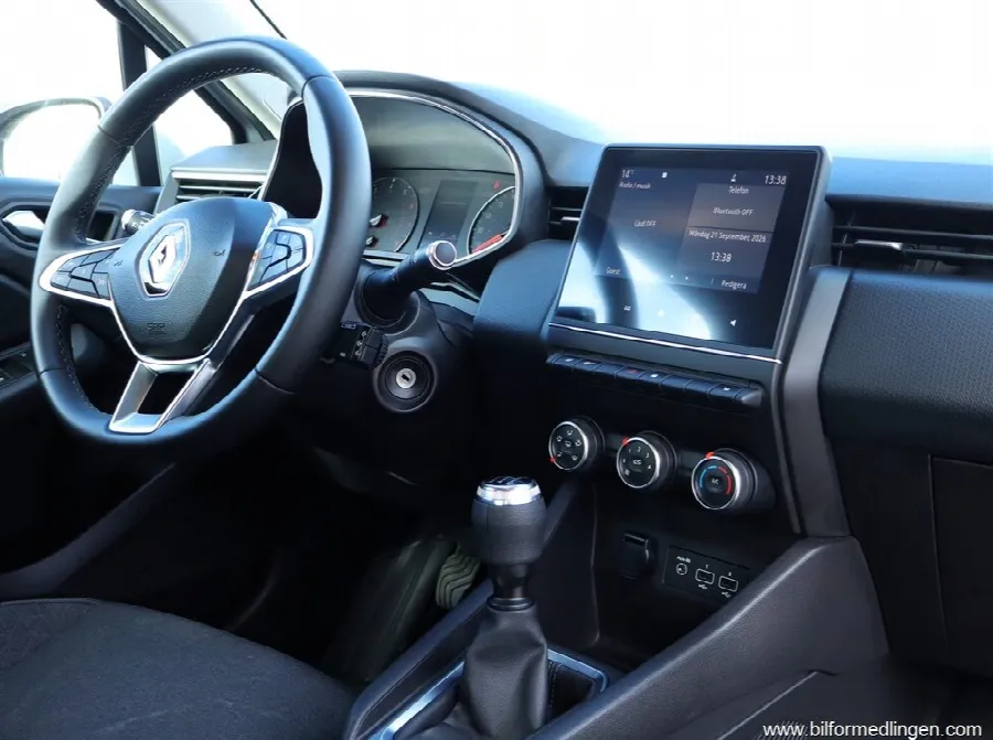 Renault Clio 1.0 SCe Zen S/V-hjul, bild 8 av 12