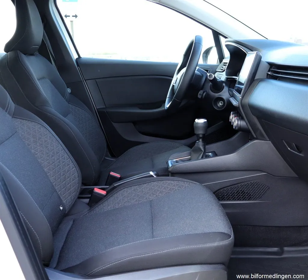 Renault Clio 1.0 SCe Zen S/V-hjul, bild 5 av 12