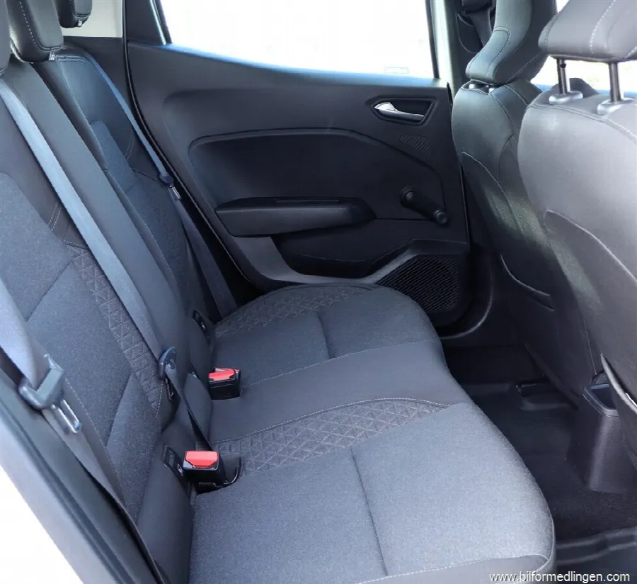 Renault Clio 1.0 SCe Zen S/V-hjul, bild 7 av 12