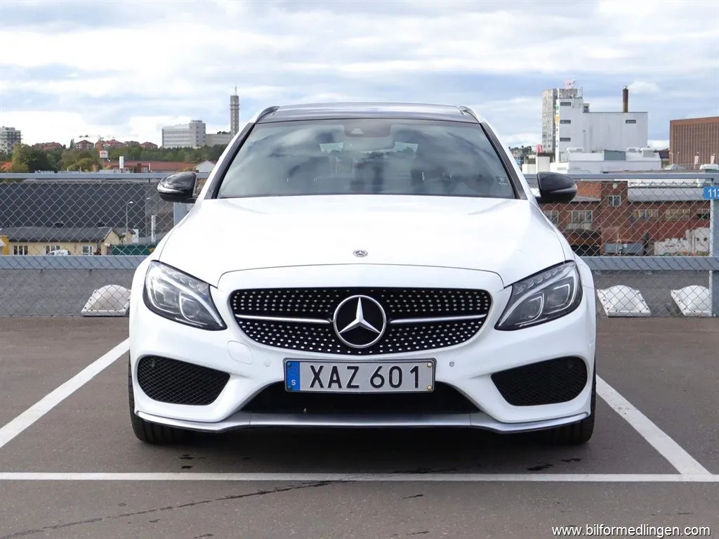 Mercedes-Benz C AMG C 43 4MATIC 367hk Burmester, Pano, Drag, bild 2 av 12