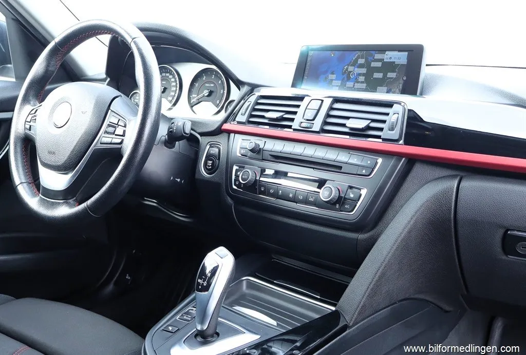 BMW 318 d Sedan Automat Navi Kamera, bild 7 av 12