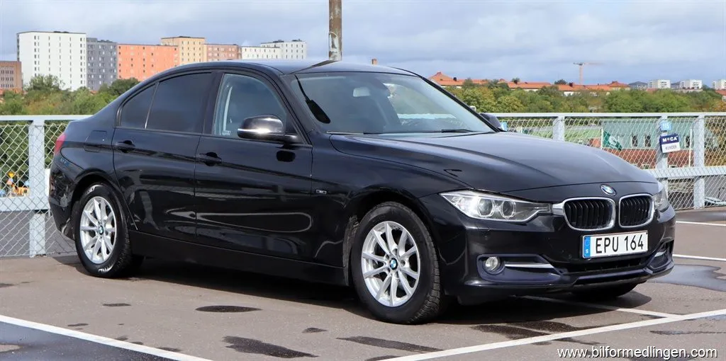 BMW 318 d Sedan Automat Navi Kamera, bild 1 av 12