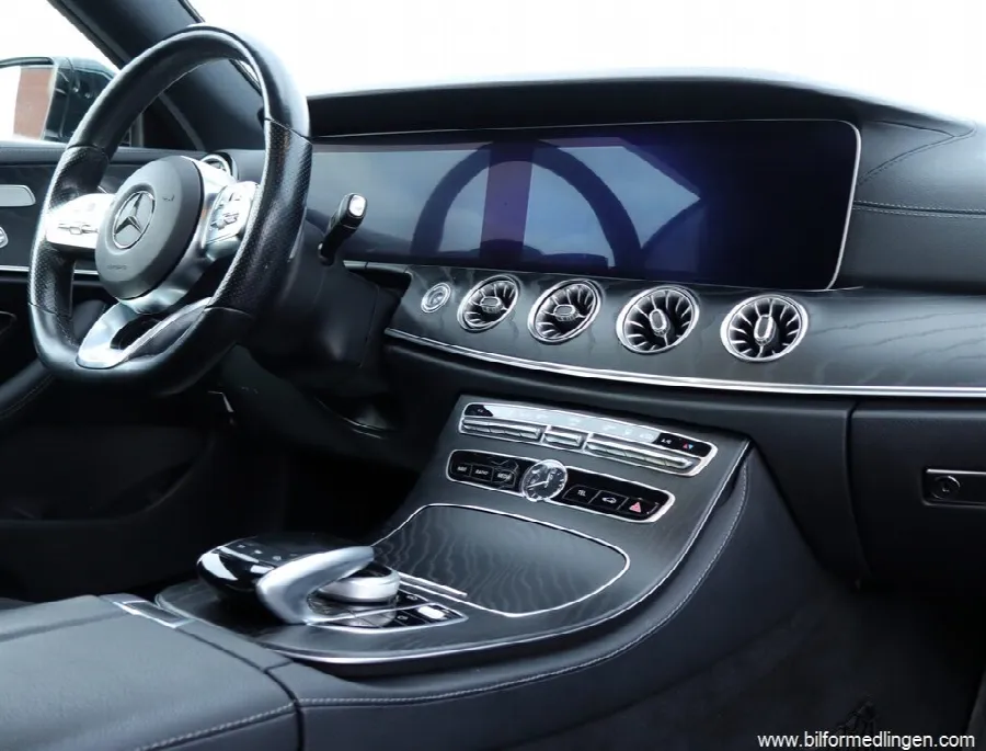 Mercedes-Benz E 220 d 4Matic Coupé AMG Pano S/V-hjul, bild 6 av 12