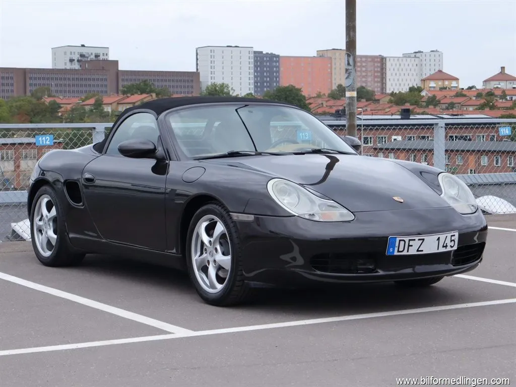 Porsche Boxster 220hk, 1 ägare sen 2012, El-manöverad sufflett, bild 3 av 12