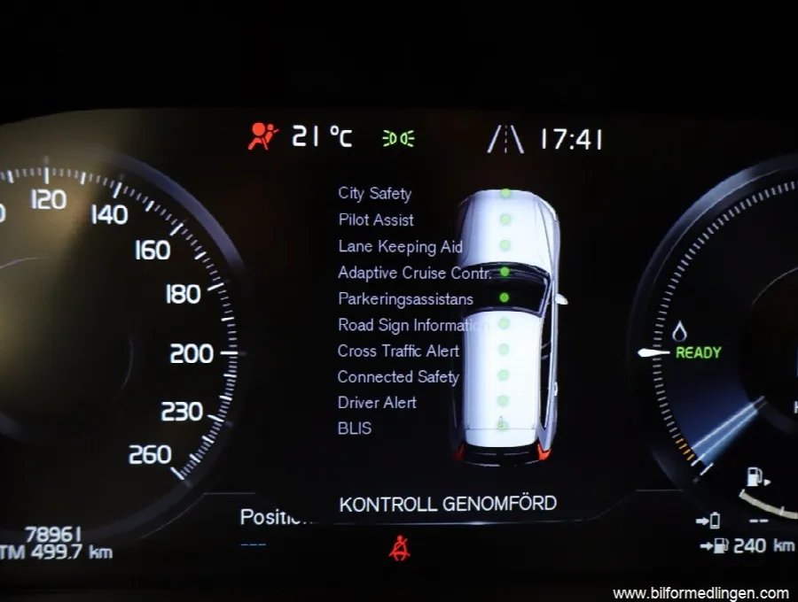 Volvo XC60 T8 R Design Panorama Head-Up S/V-hjul, bild 12 av 12
