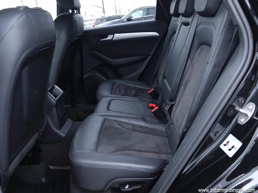 Audi Q5 3.0 TDI V6 quattro 258hk S/V-hjul Drag, bild 8 av 12
