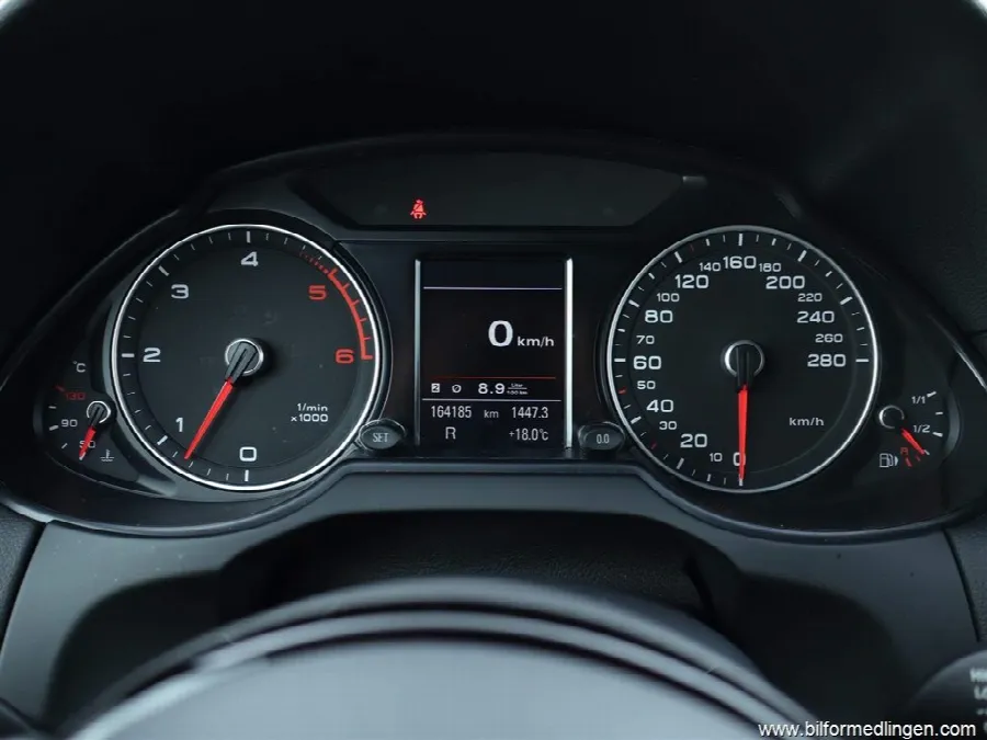 Audi Q5 3.0 TDI V6 quattro 258hk S/V-hjul Drag, bild 9 av 12