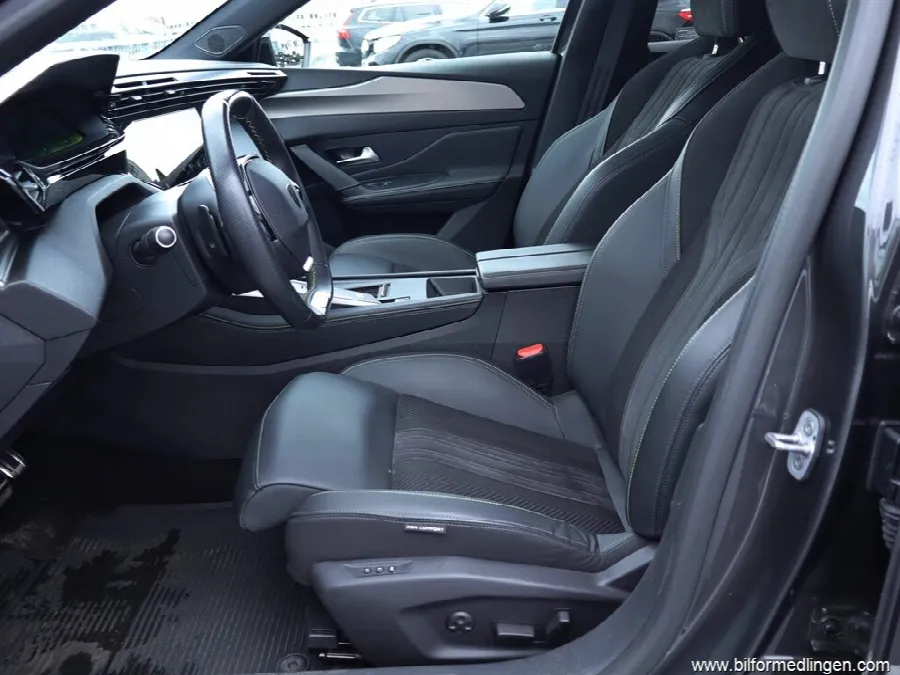 Peugeot 408 1.2 PureTech SUV 131hk GT S/V-hjul 360 Moms, bild 5 av 12
