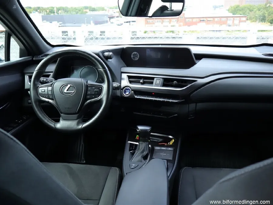 Lexus UX250h CVT Hybrid Rattvärme Comfort, bild 6 av 12