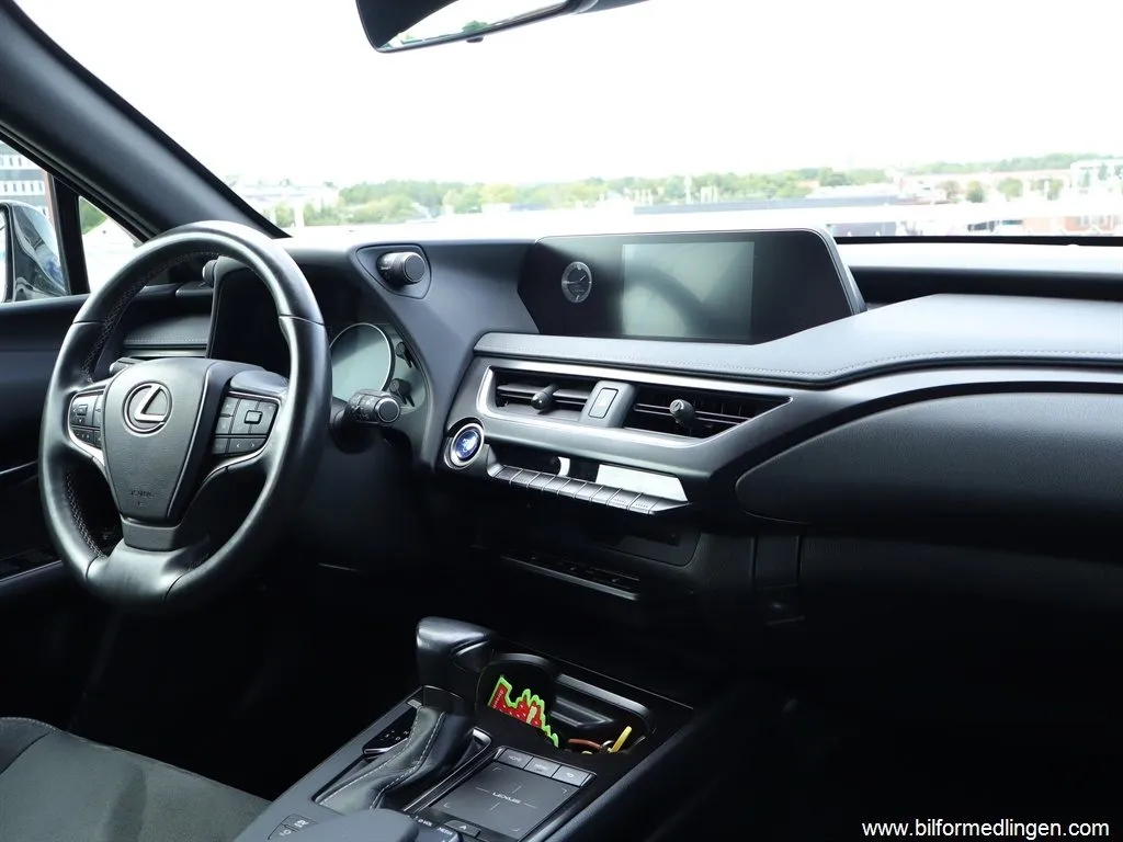 Lexus UX250h CVT Hybrid Rattvärme Comfort, bild 7 av 12
