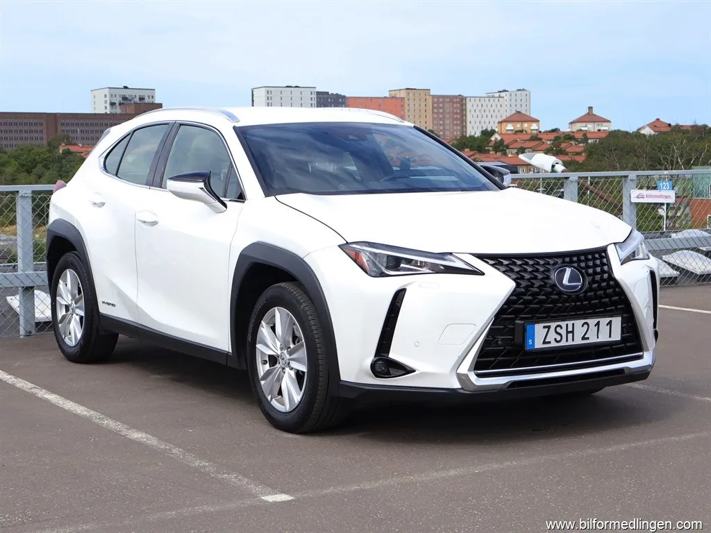 Lexus UX250h CVT Hybrid Rattvärme Comfort, bild 2 av 12