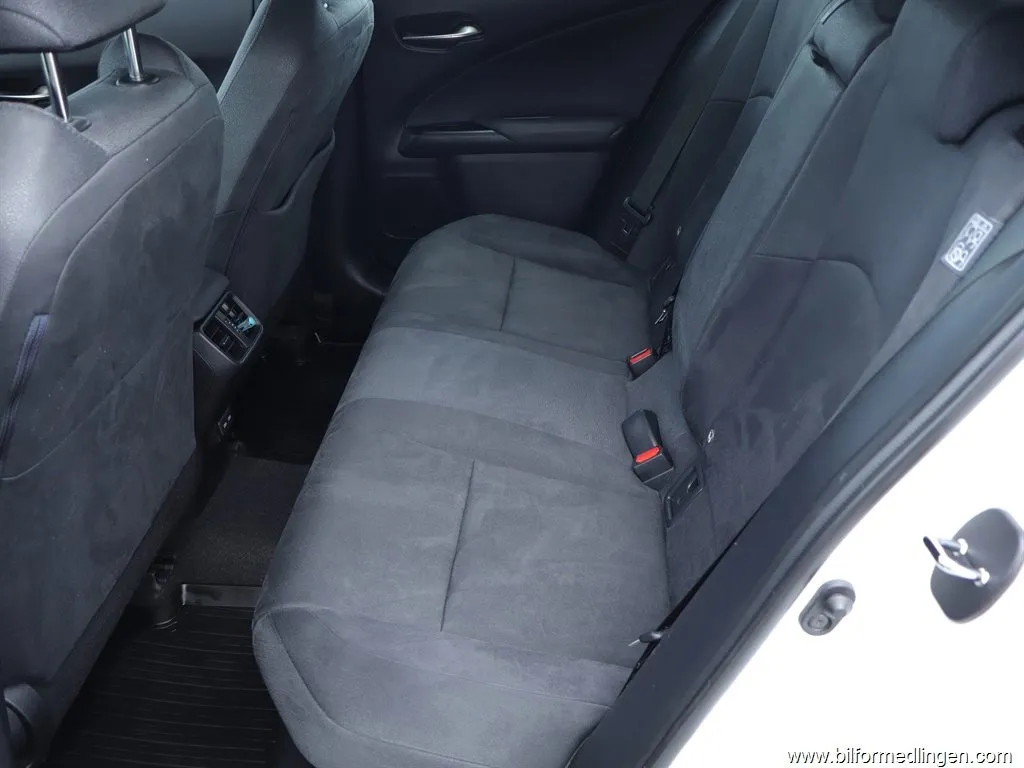 Lexus UX250h CVT Hybrid Rattvärme Comfort, bild 8 av 12