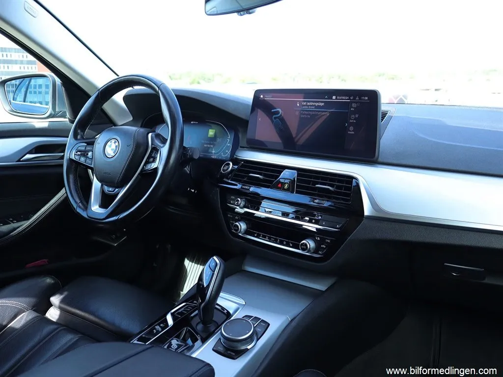 BMW 530 e xDrive Plug-In Hybrid 292hk S/V-Hjul, Pano, bild 8 av 12