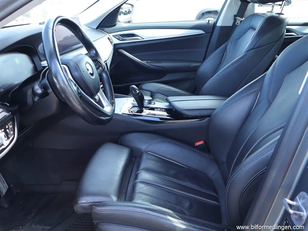 BMW 530 e xDrive Plug-In Hybrid 292hk S/V-Hjul, Pano, bild 6 av 12