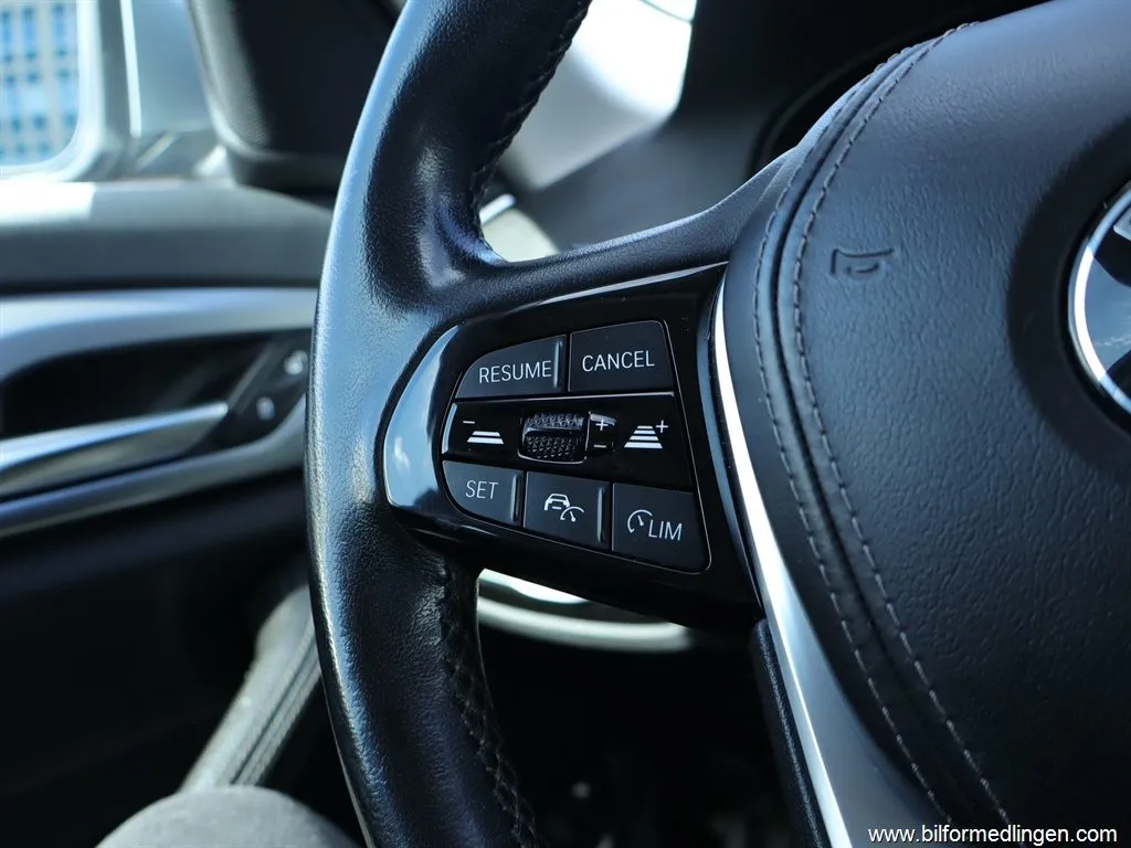 BMW 530 e xDrive Plug-In Hybrid 292hk S/V-Hjul, Pano, bild 10 av 12