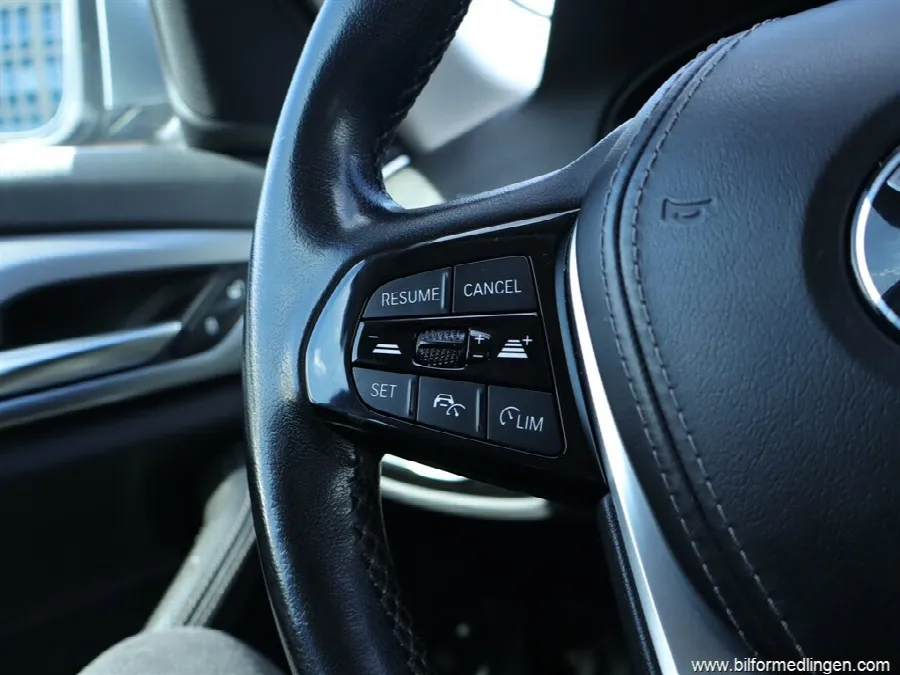 BMW 530 e xDrive Plug-In Hybrid 292hk S/V-Hjul, Pano, bild 10 av 12