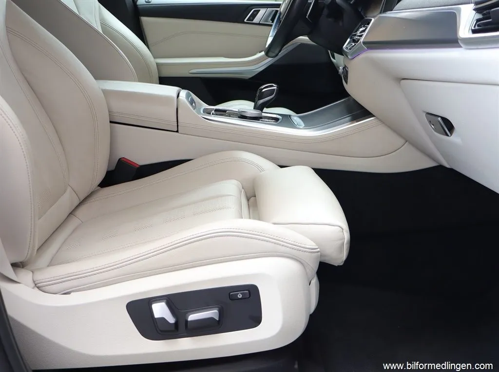 BMW X5 xDrive40i M Sport 340hk S/V-hjul, bild 8 av 12