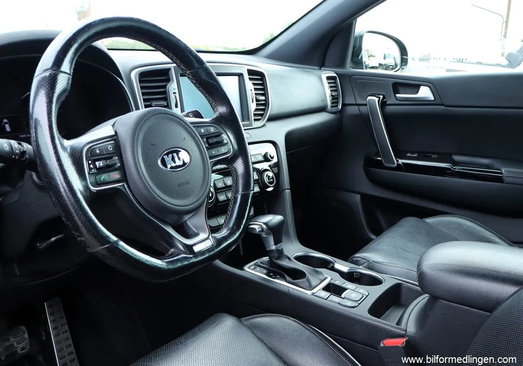 Kia Sportage 1.6 GT-Line T-GDI AWD 177hk S/V-hjul Automat, bild 9 av 12