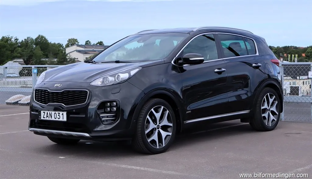 Kia Sportage 1.6 GT-Line T-GDI AWD 177hk S/V-hjul Automat, bild 1 av 12