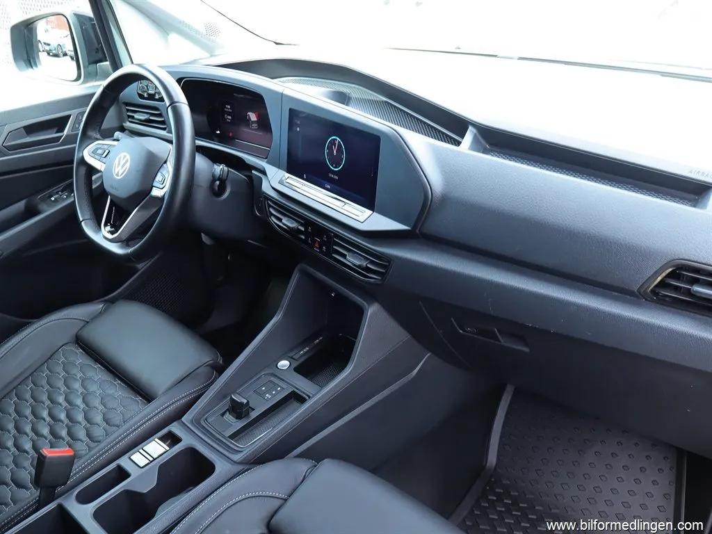 Volkswagen Caddy CARGO 1.5 TSI eHybrid S/V-hjul Moms Drag, bild 7 av 12