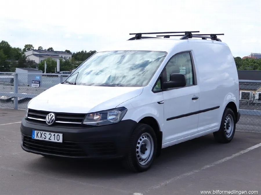 Volkswagen Caddy 1.6 TDI FWD 102hk S/V-hjul Drag Takräcken, bild 1 av 12