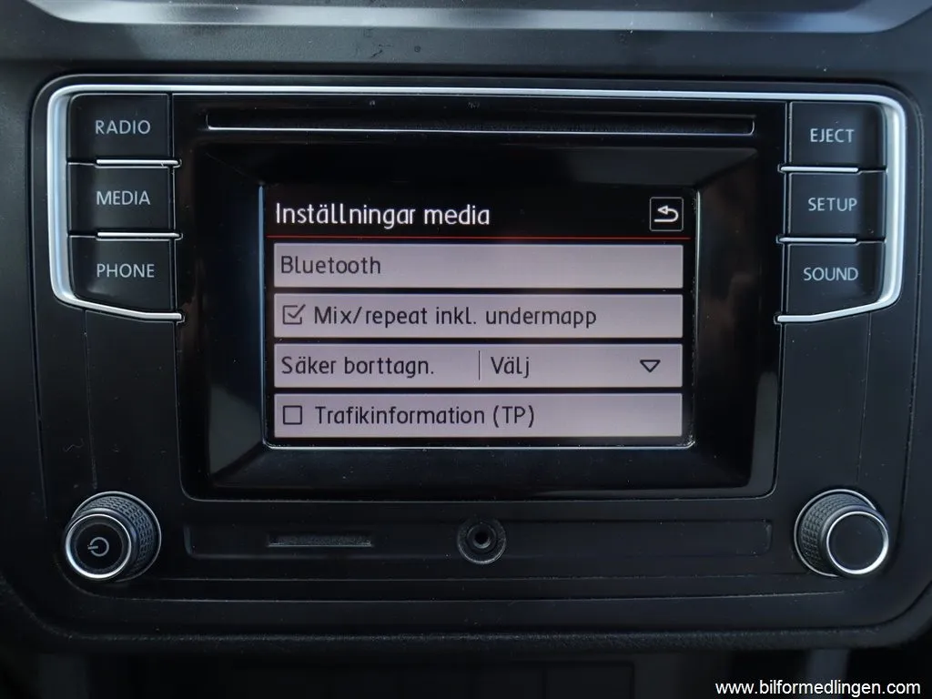 Volkswagen Caddy 1.6 TDI FWD 102hk S/V-hjul Drag Takräcken, bild 10 av 12