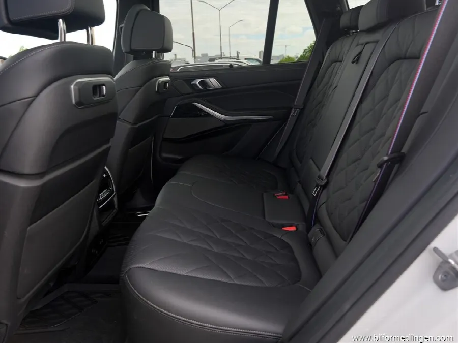 BMW X5 xDrive30d M Sport Innovation Pano Drag Moms, bild 9 av 12