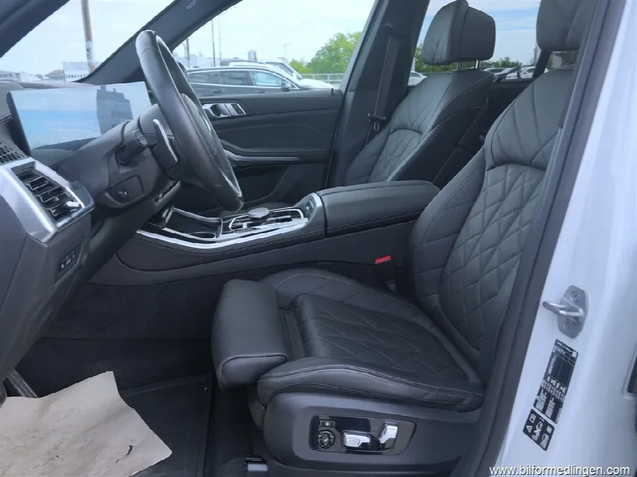 BMW X5 xDrive30d M Sport Innovation Pano Drag Moms, bild 6 av 12