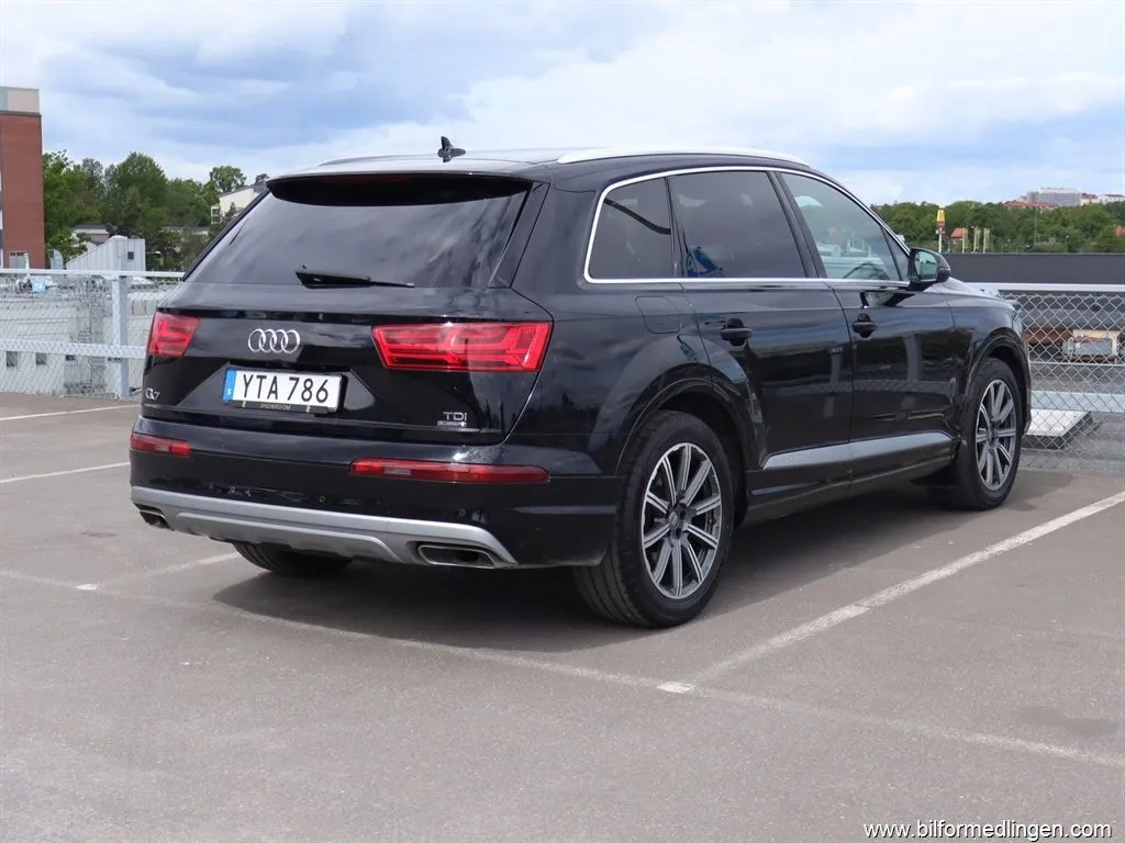 Audi Q7 3.0 TDI Quattro 272hk Drag Rattvärme Luftfjädring, bild 4 av 12