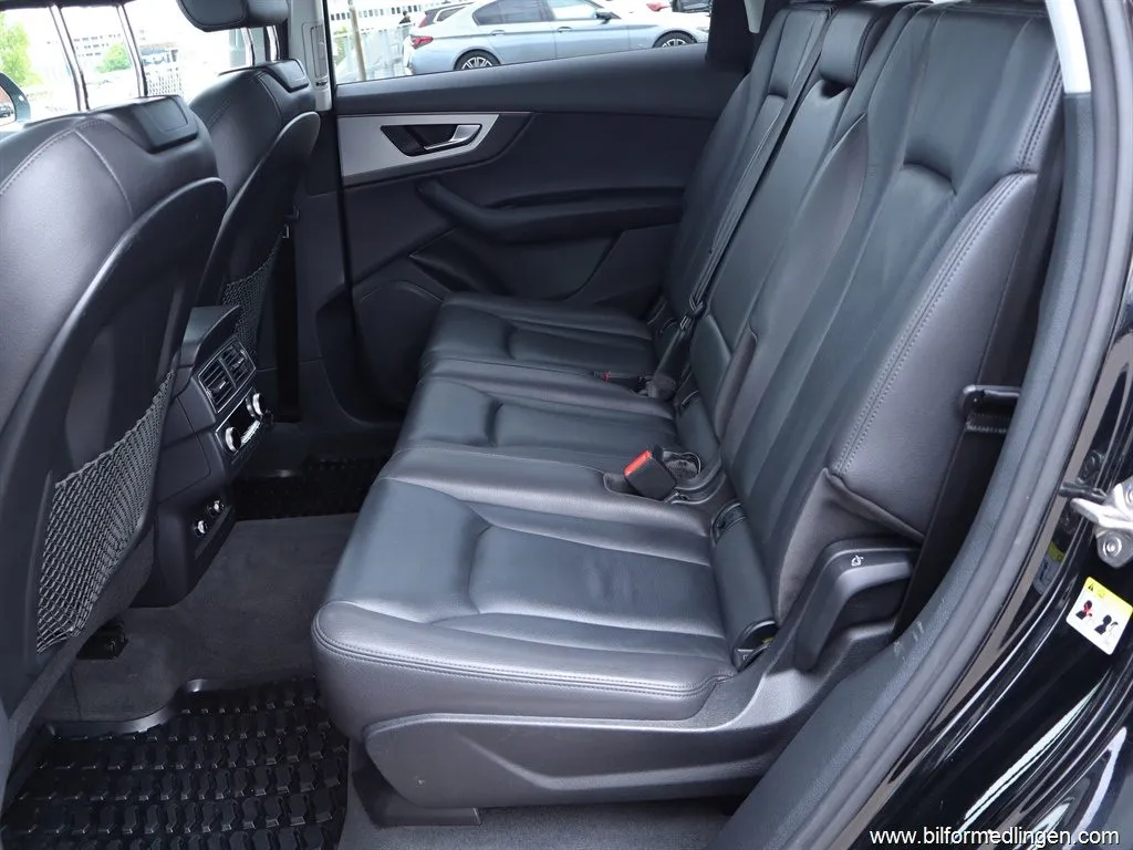 Audi Q7 3.0 TDI Quattro 272hk Drag Rattvärme Luftfjädring, bild 8 av 12