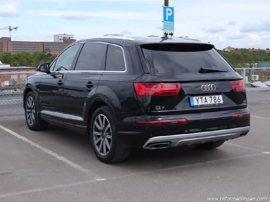 Audi Q7 3.0 TDI Quattro 272hk Drag Rattvärme Luftfjädring, bild 3 av 12